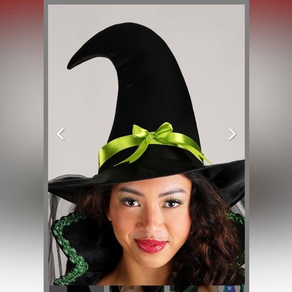 Woman’s Storybook Witch Costume - Picture 7 of 7